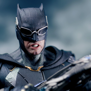 В Гонконге состоялся релиз фигурки Бэтмена в тактическом костюме от Hot Toys по мотивам фильма «Лига справедливости Зака Снайдера»