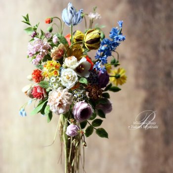 Реалистичные миниатюрные цветы от Юкари Миядзаки