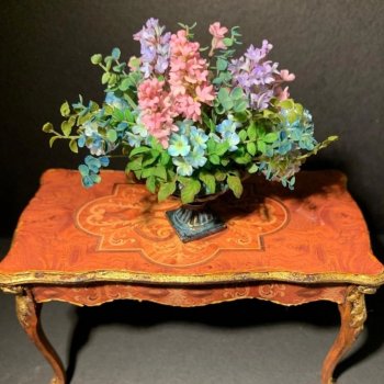 Цветы для кукольного домика от автора Мария С