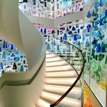 Миниатюрная экспозиция La Gallery Dior Paris