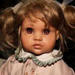 Лара от Gotz, художник Hildegard Gunzel