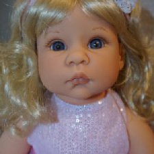 "Peaches and Cream" Lee Middleton