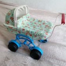 Коляска с пупсом