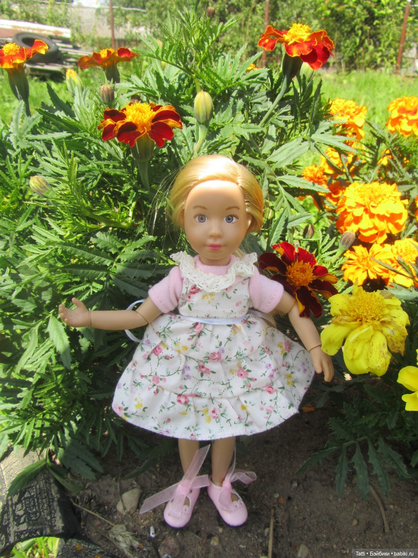 Вера Крузенлинг на даче. Kathe Kruse Kruselings Doll