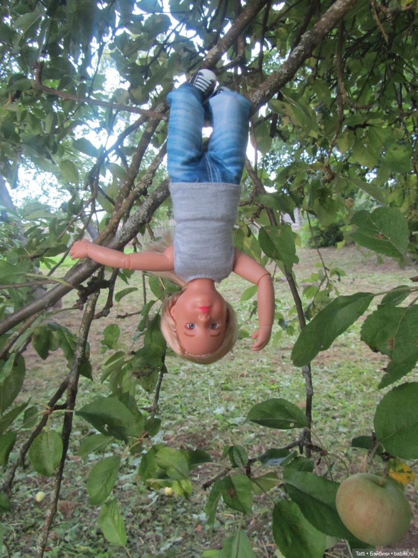 Вера Крузенлинг на даче. Kathe Kruse Kruselings Doll