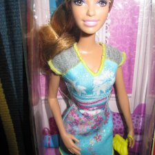 Куколка Саммер, подруга Барби.