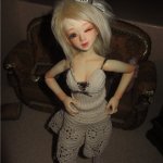 Люся любит солнышко. Unoa Lusis Gentaro Araki