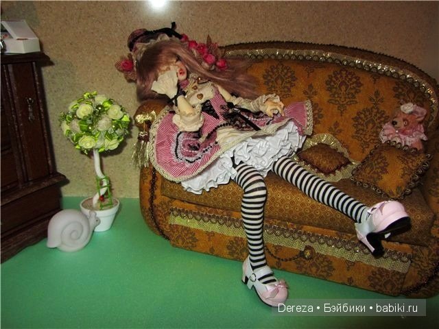 Unoa Lusis от Gentaro Araki и Cheshire от PiposLand