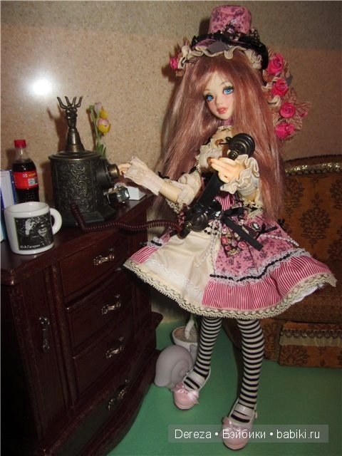 Unoa Lusis от Gentaro Araki и Cheshire от PiposLand