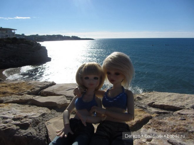 Unoa Lusis and Chibi Lilin Gentaro Araki