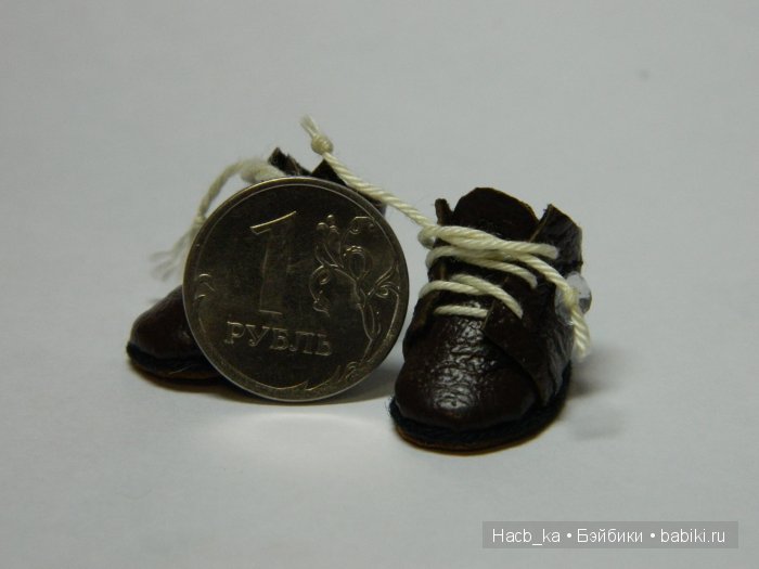 Моя первая обувочка для разных кукол (фото 8)