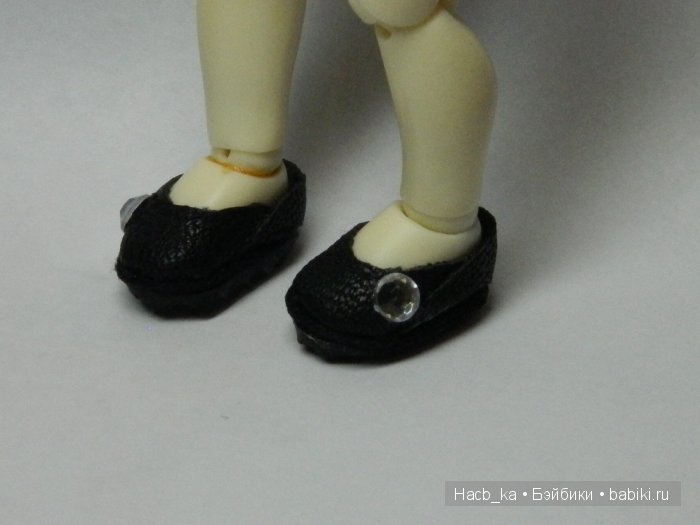 Моя первая обувочка для разных кукол (фото 6)