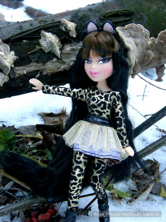 Счастья под зимней ёлкой или новенькая в семействе Братц (фото 4)