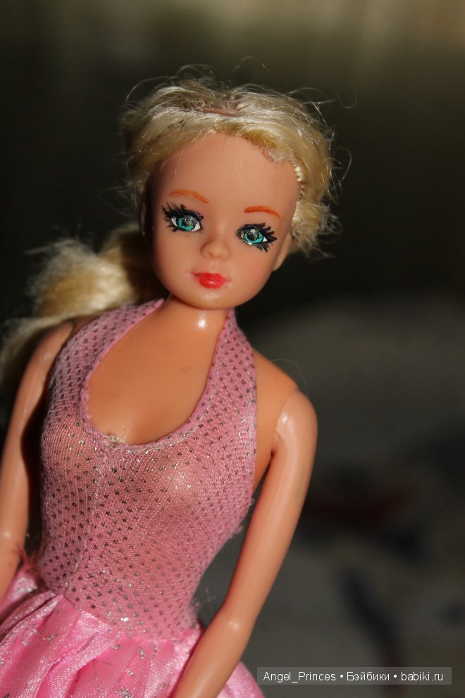 кукла Синди