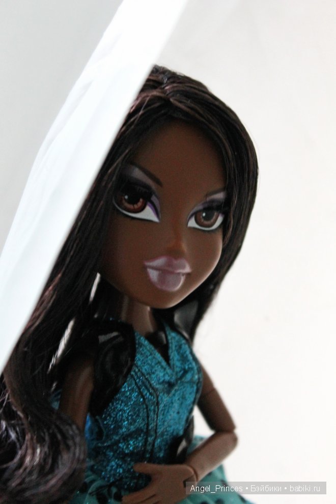 Все началось с СМС. Куклы Bratz (фото 4)