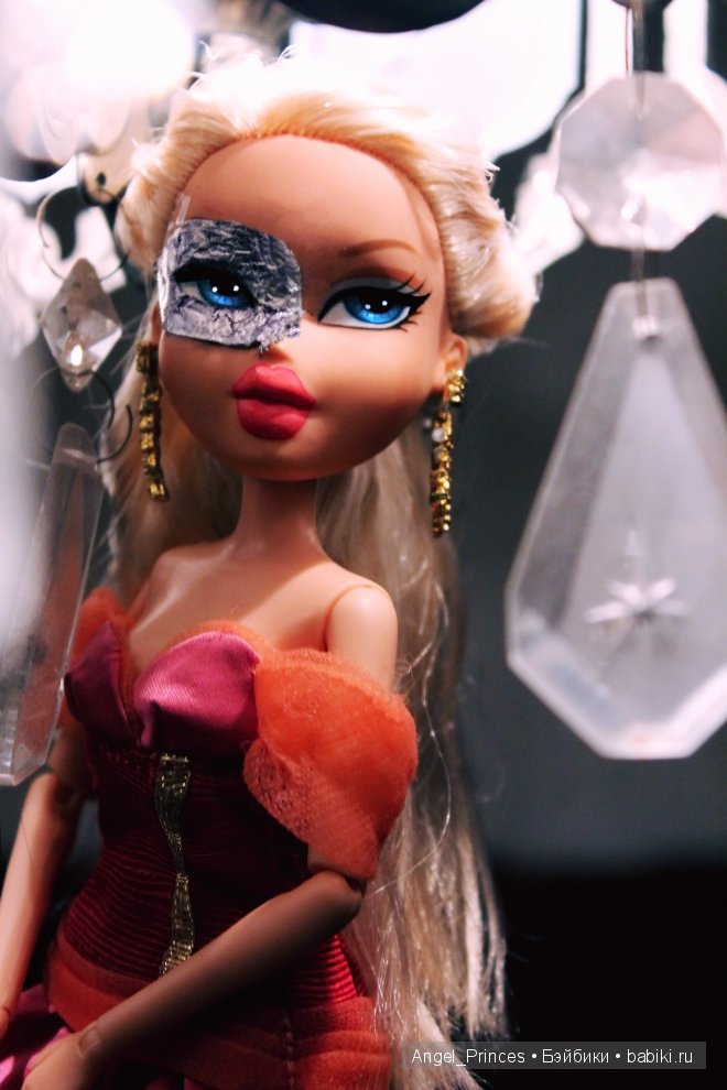 Ну очень высокая красавица. Bratz 2013, Cloe (фото 9)