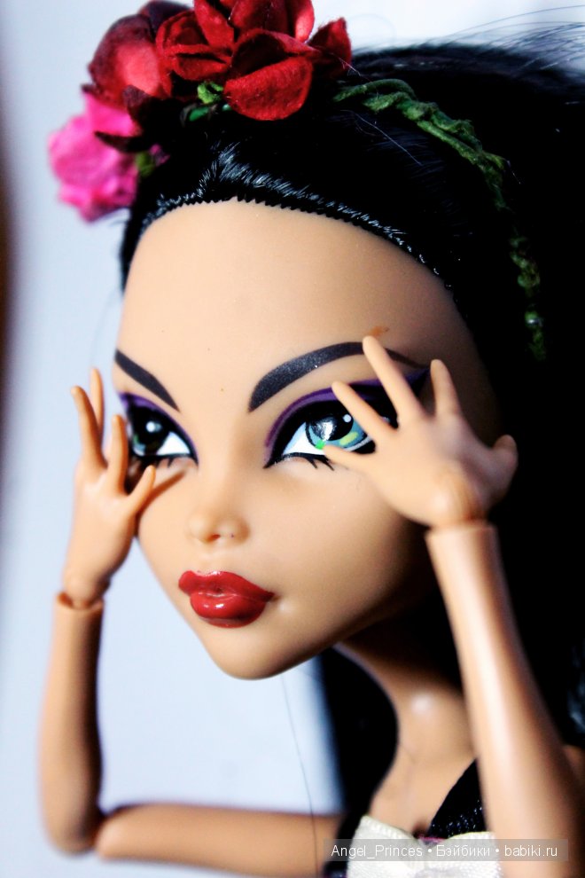 Долгожданный приезд мертвой царицы или давнешняя хотелка монстряшка