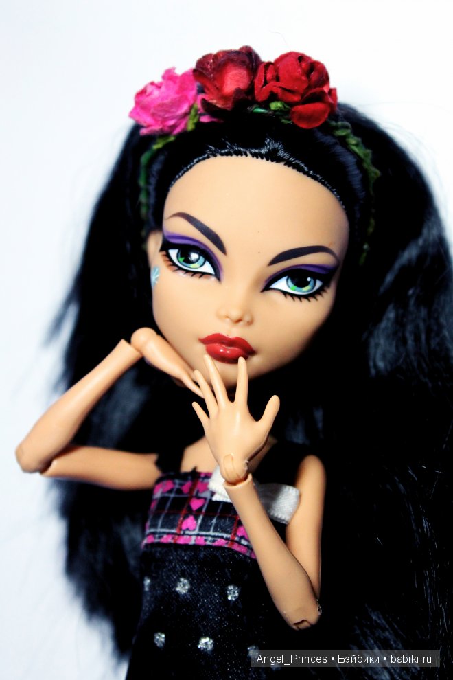 Долгожданный приезд мертвой царицы или давнешняя хотелка монстряшка