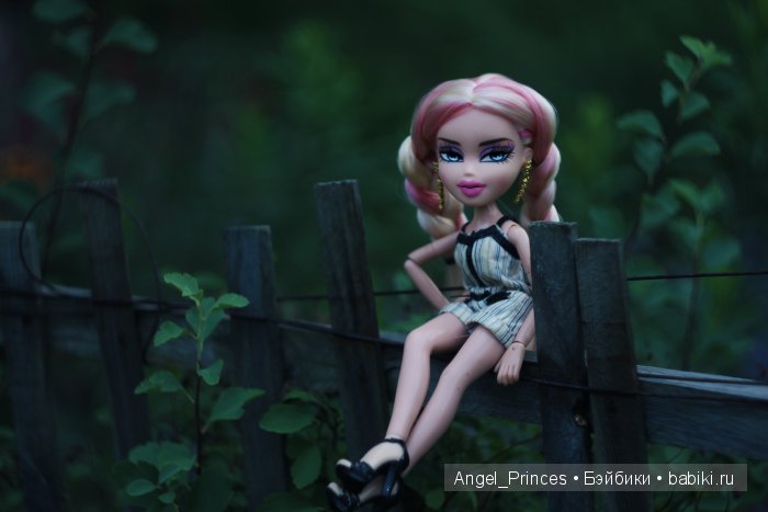 Куклы ведь тоже любят фотографироваться | Бэйбики Куклы ведь тоже любят фотографироваться