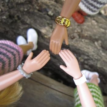 Девчушки- подружки