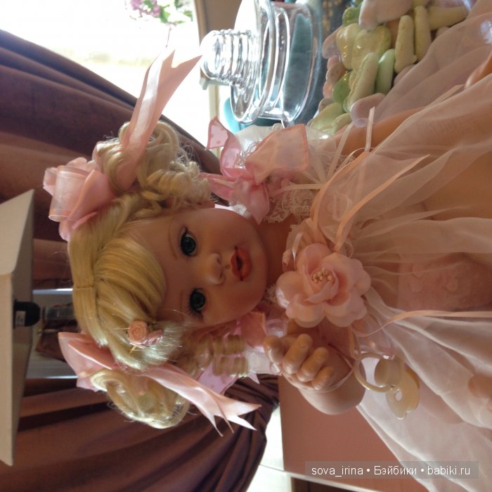 Милый розовощекий ребенок Special Delivery Faysah Spanos