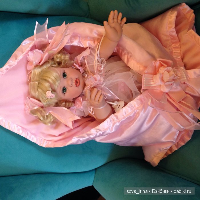 Милый розовощекий ребенок Special Delivery Faysah Spanos