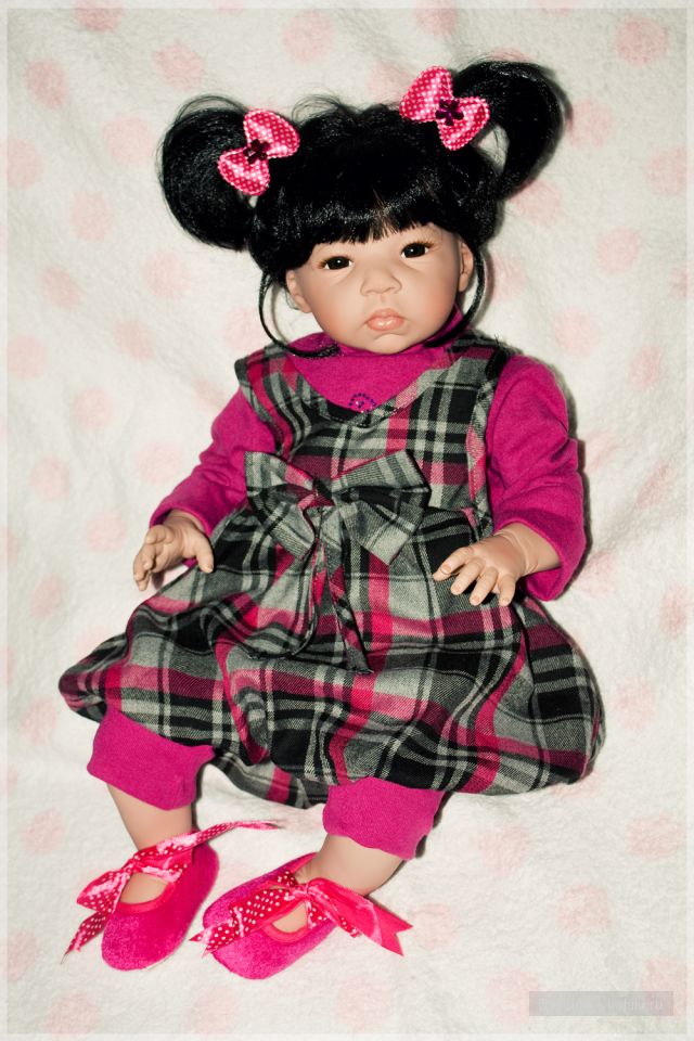 Маленькая фигуристка Акари от Jannie DeLange | Бэйбики Маленькая фигуристка Акари от Jannie DeLange (фото 3)