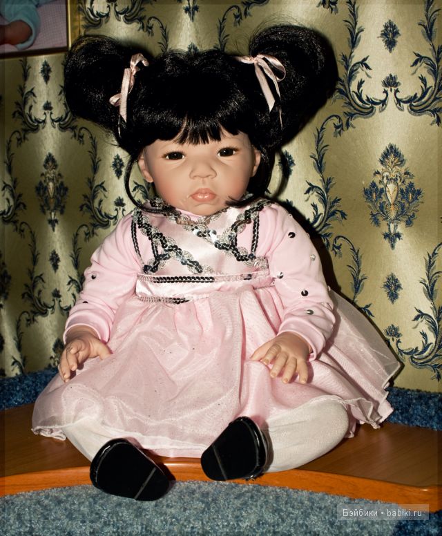 Маленькая фигуристка Акари. Маленькая фигуристка Акари.