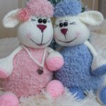 2015 год - овцы. Мои игрушки вязанные спицами овечки Олли