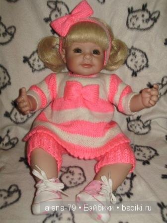 кукла Адора