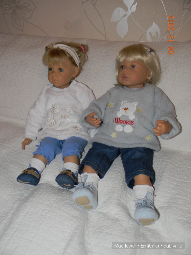 Дело было вечером... Девчонки модничают