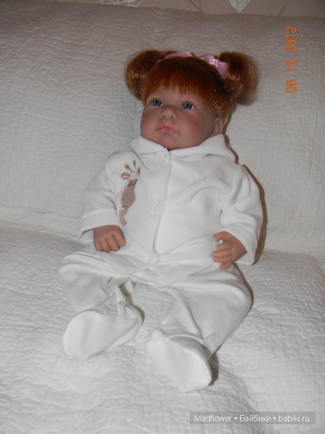 Дело было вечером... Девчонки модничают