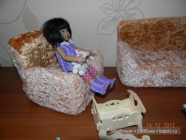 Сестренки от Хелен Киш — Куклы Helen Kish (Хелен Киш): Riley (Райли) (фото 4)