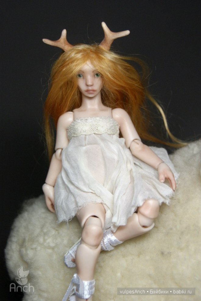 Олешка. Авторская фарфоровая кукла в масштабе 1:12 (фото 3)
