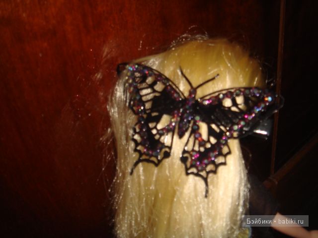 Кукла " Moxie Girlz ". Милашка Эйвери. Приключение в новом доме (фото 6)