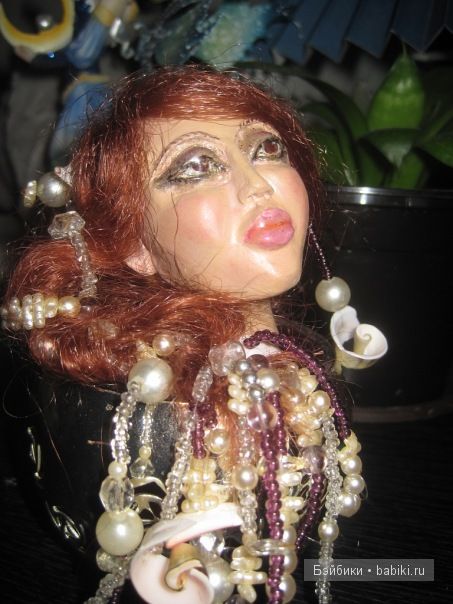 Голова куклы