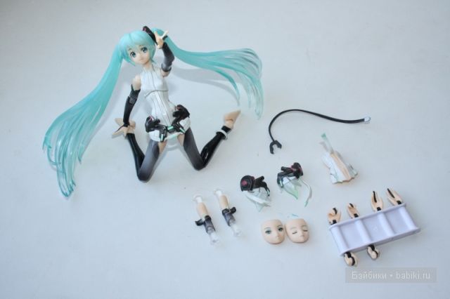 здесь показаны зап.части всё на столько миниатюрно что радует глаз