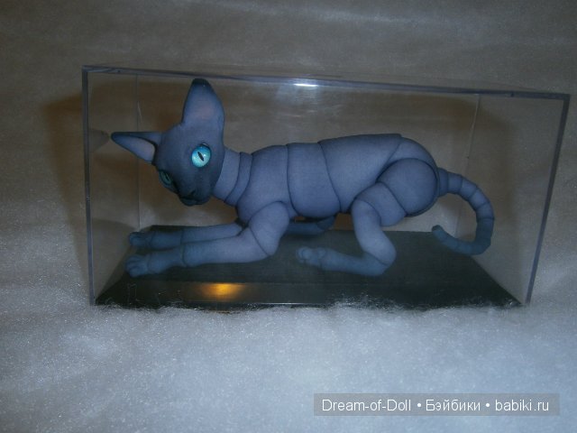 Переноска для шарнирного кота