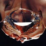 Самые "кровавые" бриллианты мира