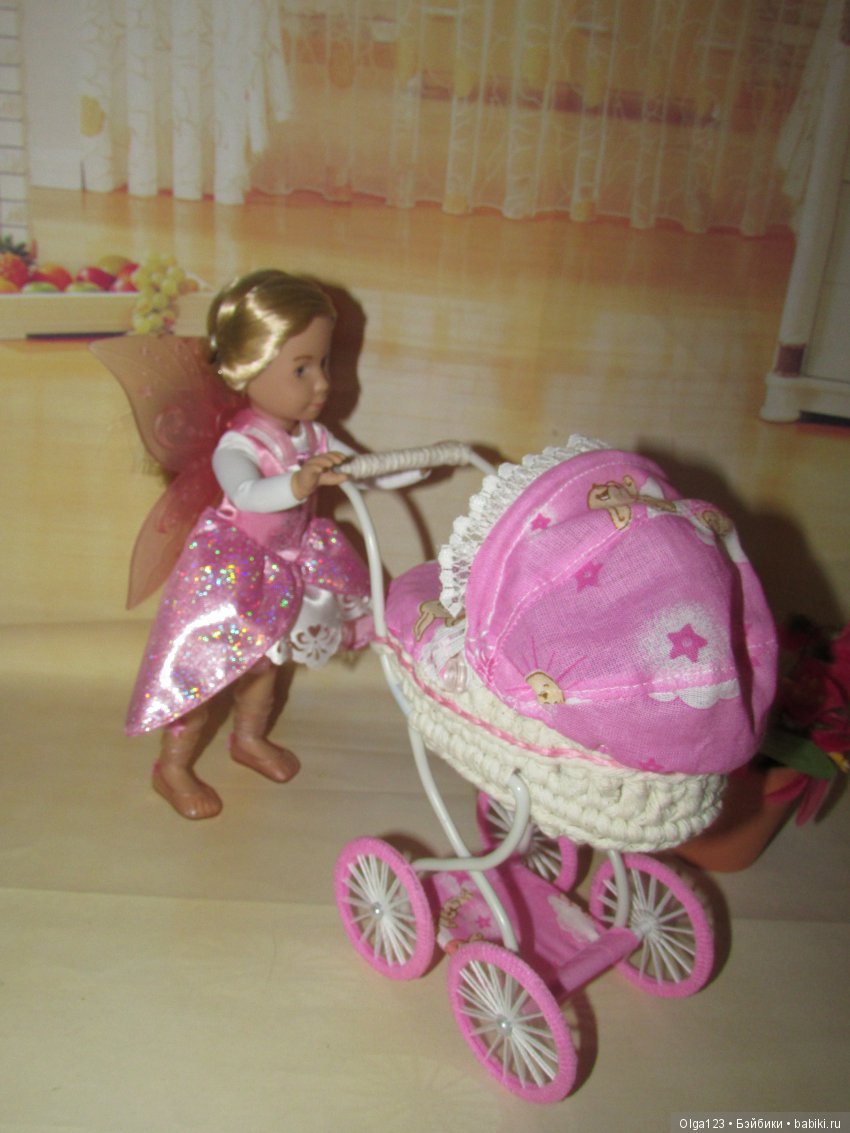Мои маленькие Вера и Ваня Kruselings с малышкой в коляске (фото 6)