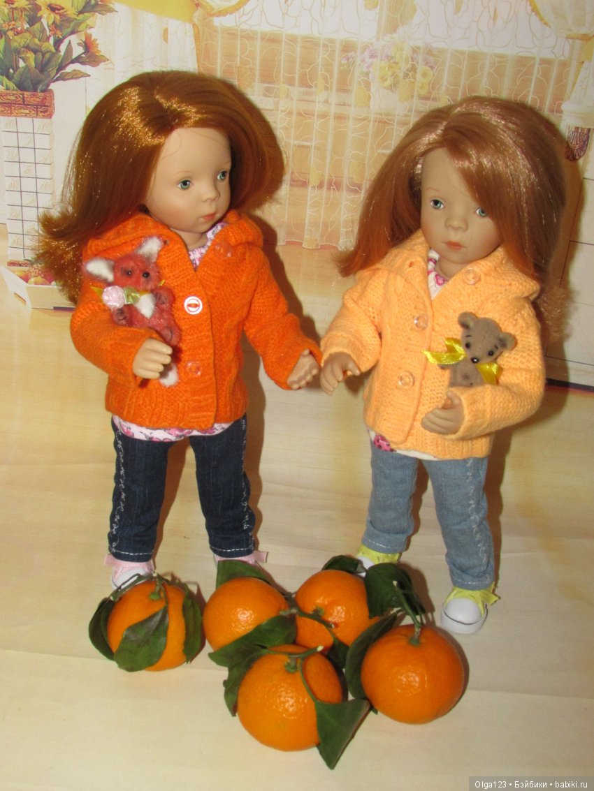 Мои девчонки-"мандаринки" Натали и Олечка от Petitcollin в новых нарядах