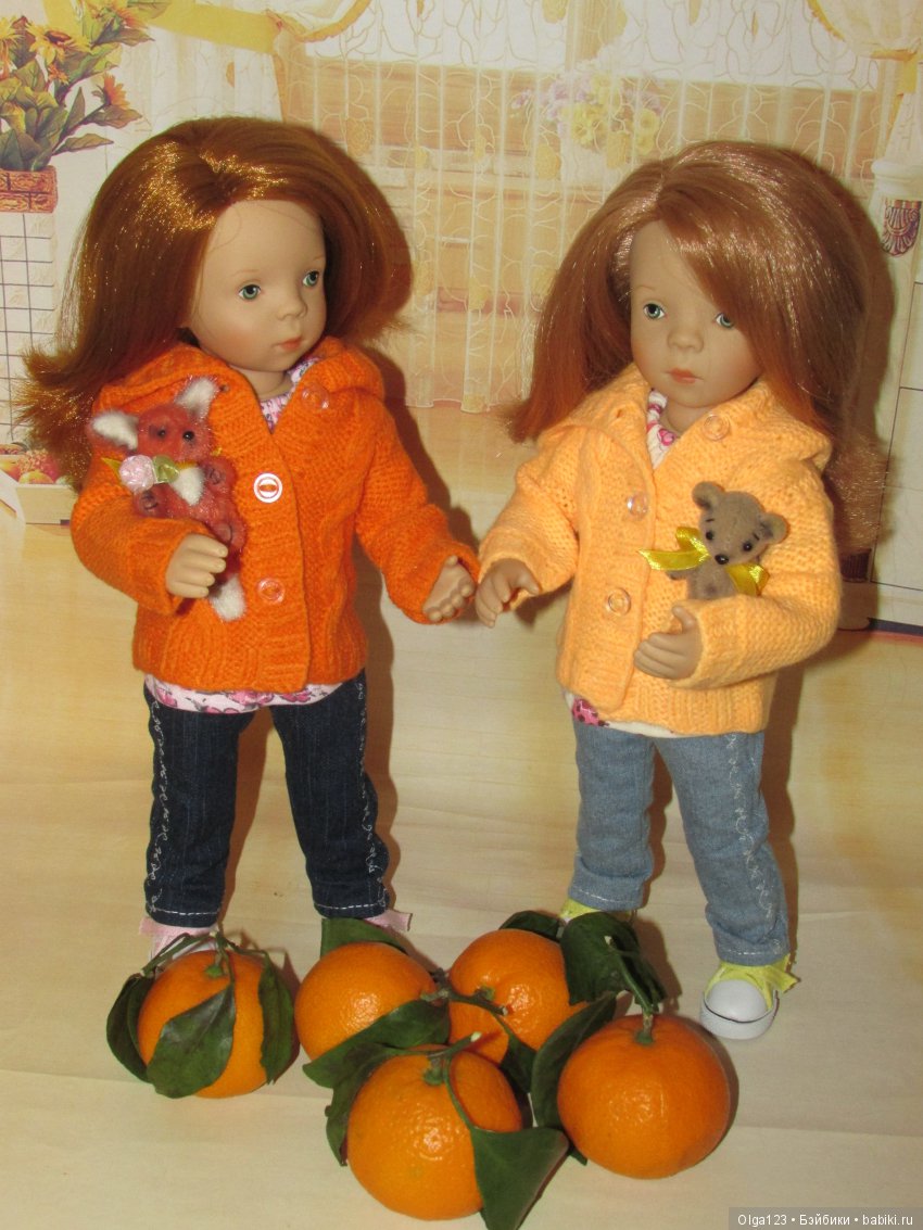 Мои девчонки-"мандаринки" Натали и Олечка от Petitcollin в новых нарядах