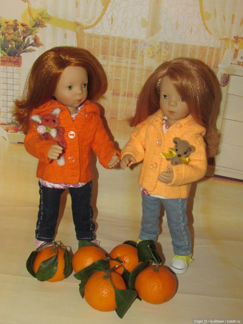 Мои девчонки-"мандаринки" Натали и Олечка от Petitcollin в новых нарядах