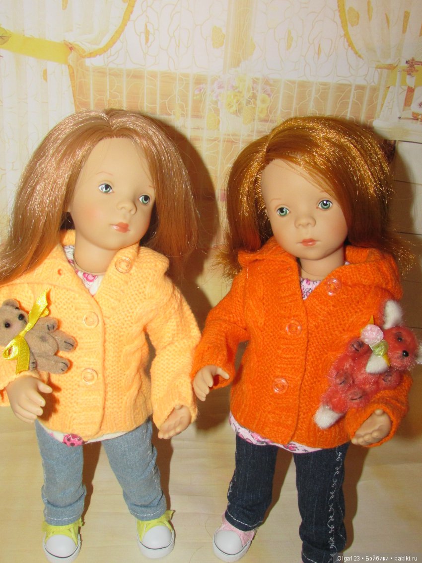 Мои девчонки-"мандаринки" Натали и Олечка от Petitcollin в новых нарядах
