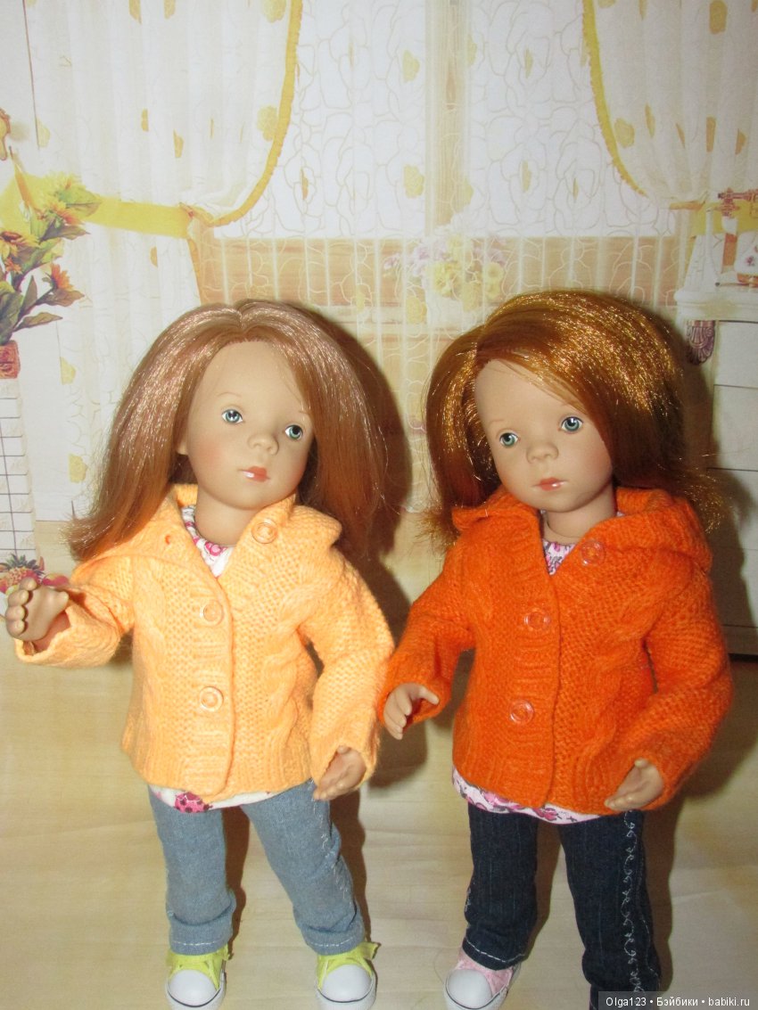 Мои девчонки-"мандаринки" Натали и Олечка от Petitcollin в новых нарядах