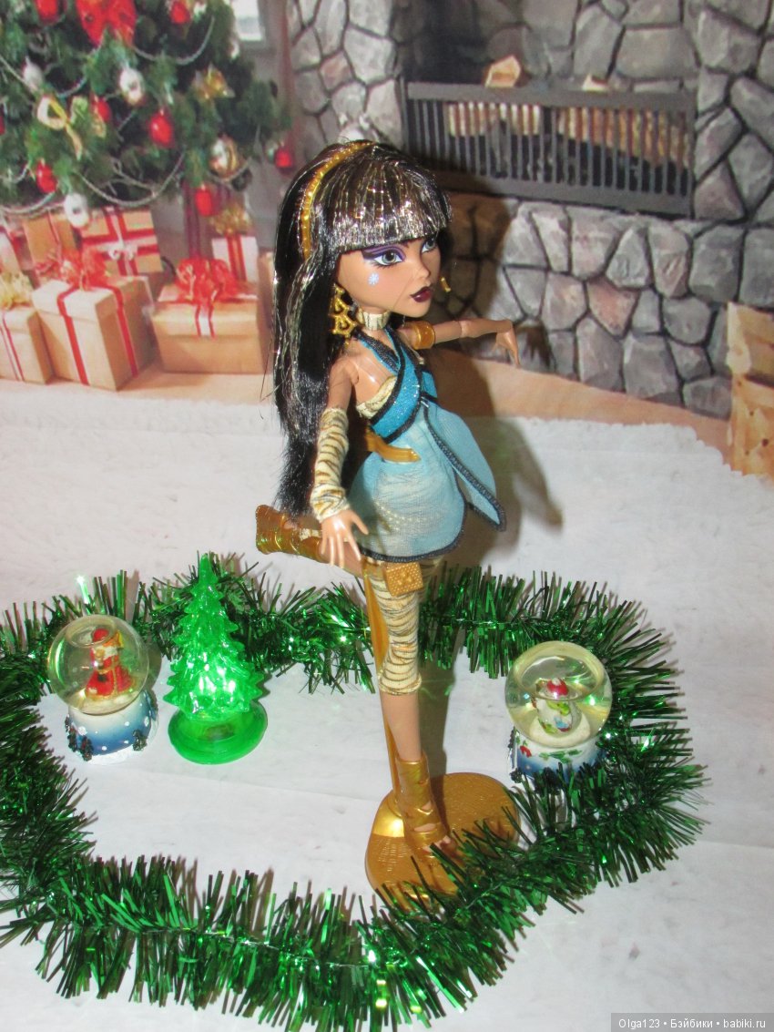 Моя обворожительная Монстряшка Клео-де-Нил (фото 10)