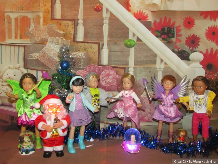 Мои маленькие ребятишки Kruselings всех поздравляют с наступающим 2019 годом