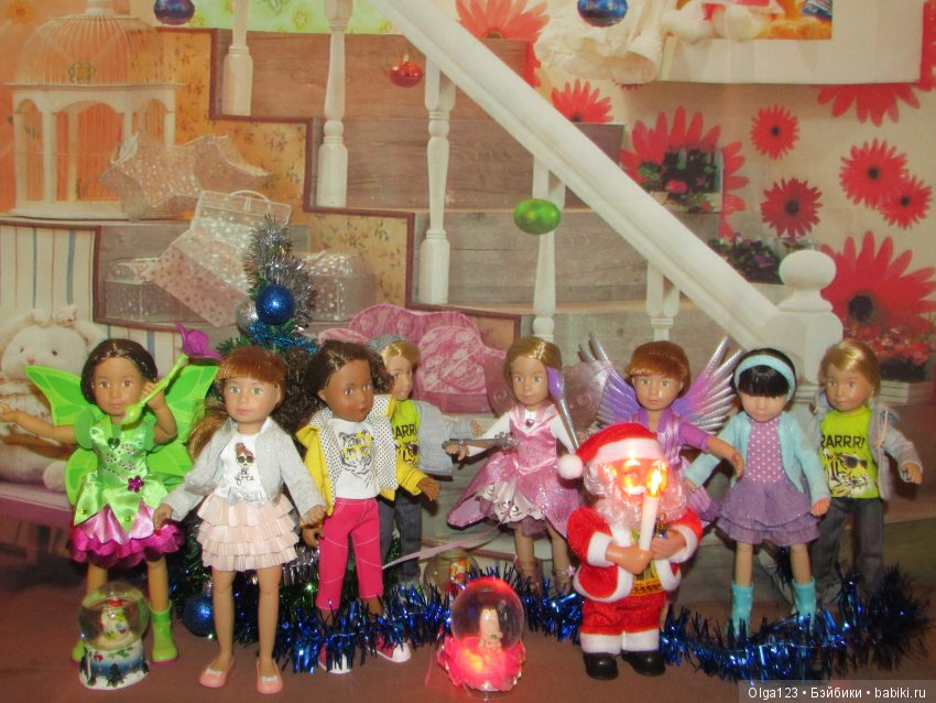 Мои маленькие ребятишки Kruselings всех поздравляют с наступающим 2019 годом