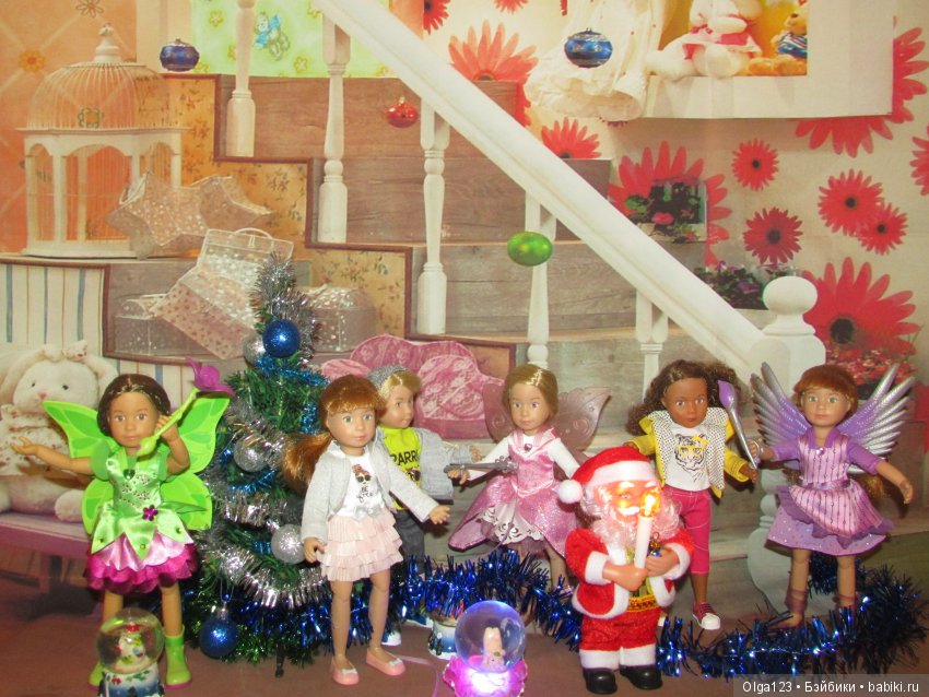 Мои маленькие ребятишки Kruselings всех поздравляют с наступающим 2019 годом