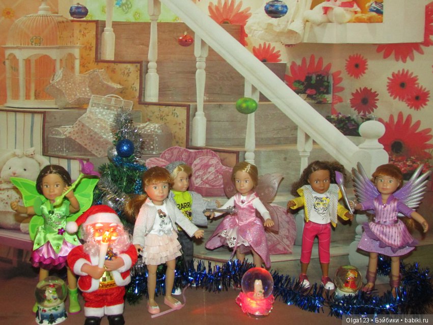 Мои маленькие ребятишки Kruselings всех поздравляют с наступающим 2019 годом